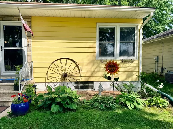 405 SE 15th ST SE, Austin, MN 55912