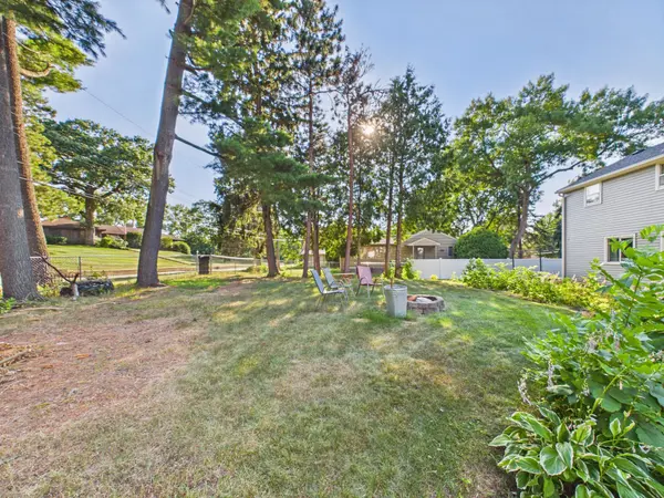 1209 Pine ST W, Stillwater, MN 55082