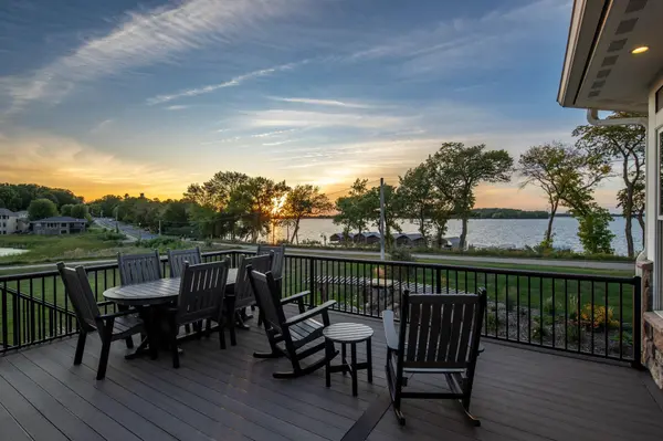 854 Beach RD, Waconia, MN 55387