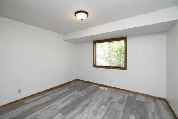 353 Belvidere ST E #353B, Saint Paul, MN 55107