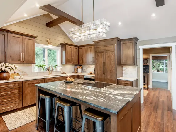 631 Front ST, Hudson, WI 54016