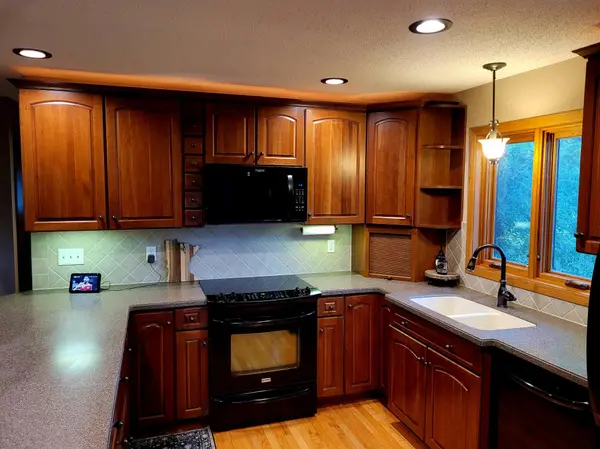 128 Eastwood DR, Thief River Falls, MN 56701