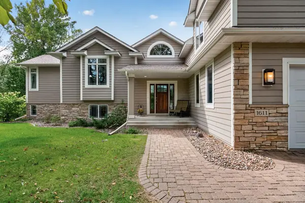 1611 Pulaski RD, Buffalo, MN 55313