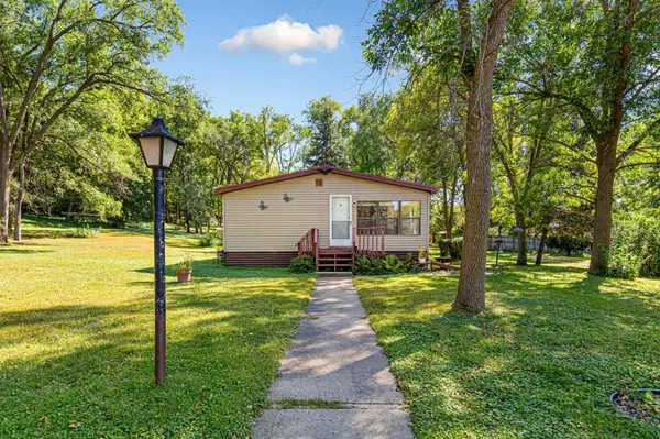 103 Ladd ST W, Kasota, MN 56050