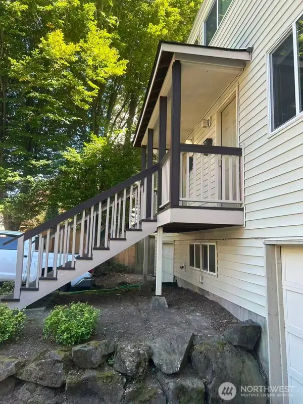 2357 NW 65th, Seattle, WA 98117