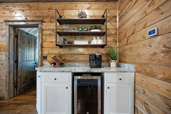 123 KING PINE LN, Broken Bow, OK 74728