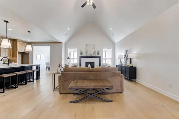 4533 Maple Ridge DR, Edmond, OK 73034