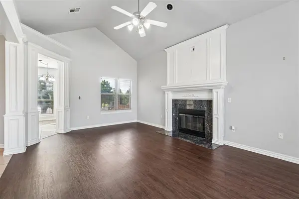 2214 Cedar Pointe CIR, Edmond, OK 73003