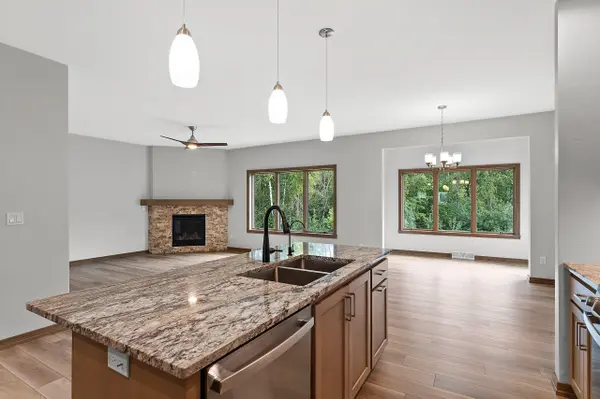 2685 CHAMBERS XING, Green Bay, WI 54313-8833