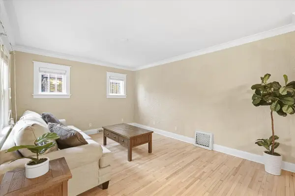 310 GRAY ST, Green Bay, WI 54303