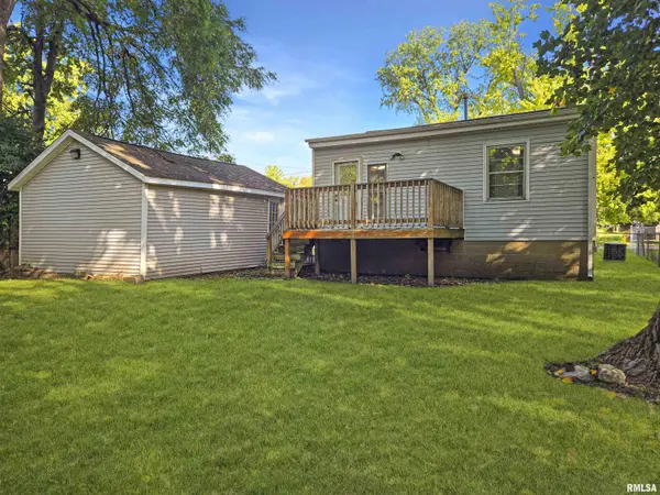 3016 LINDEN AVE, Springfield, IL 62702