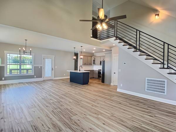 213 Harvest Moon Dr, Clarksville, TN 37043