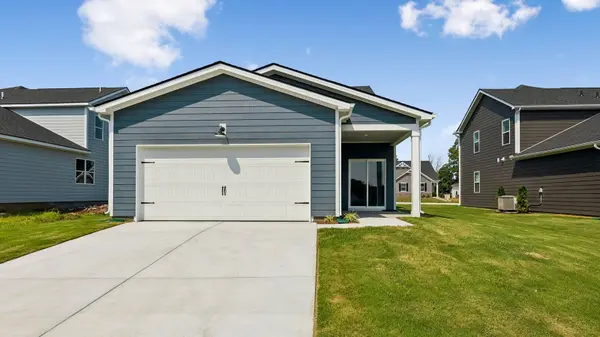 4026 Red Hawk Rd, Columbia, TN 38401