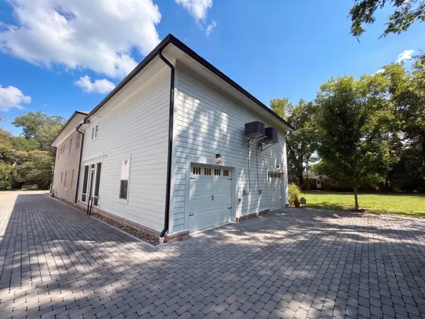 207 Fairground St #102, Franklin, TN 37064