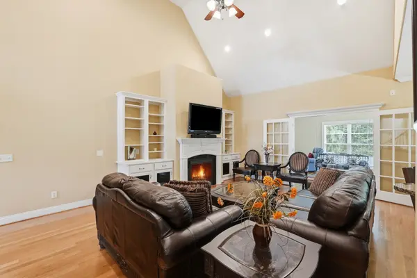 1359 Buckingham Pl, Cookeville, TN 38501