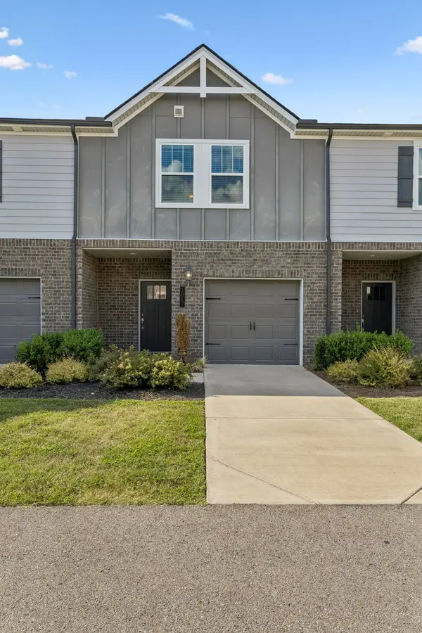 1017 McKee Ct, Columbia, TN 38401