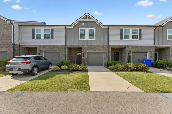 1017 McKee Ct, Columbia, TN 38401