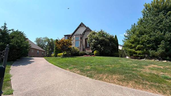 2025 Clifton Johnston Ct, Nolensville, TN 37135