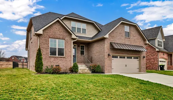 124 Cottage Ln, Clarksville, TN 37043