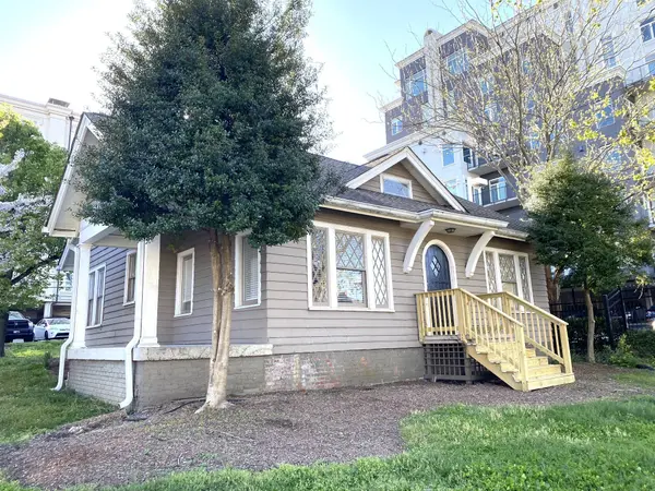 113 30th Ave #N, Nashville, TN 37203