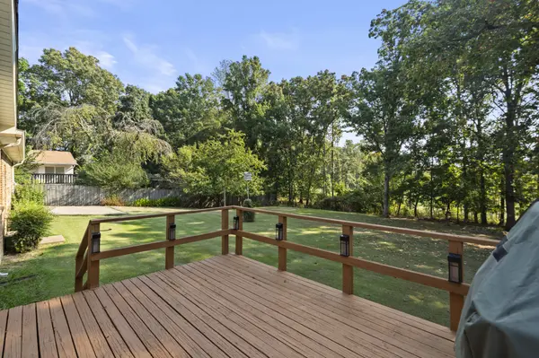 126 Robin Hood Rd, Dickson, TN 37055