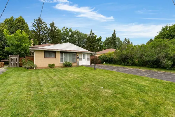 208 Garson ST, Barrie, ON L4N 3Y7
