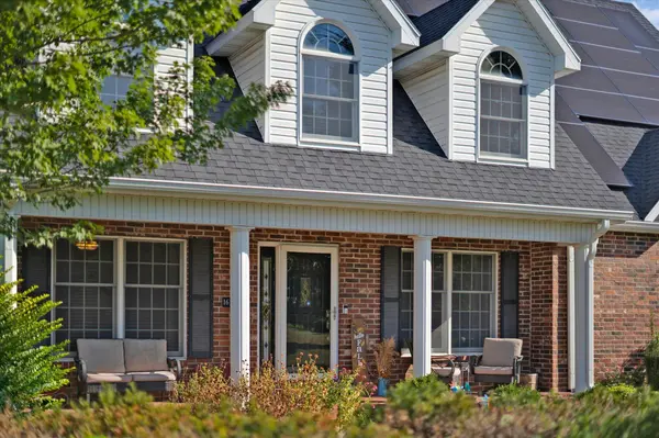 1611 Lakewood DR, Bolivar, MO 65613