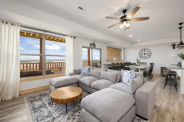 131 Summer Bay BLVD, Branson, MO 65616