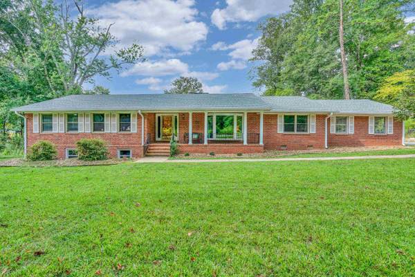 520 Perrin DR, Spartanburg, SC 29307