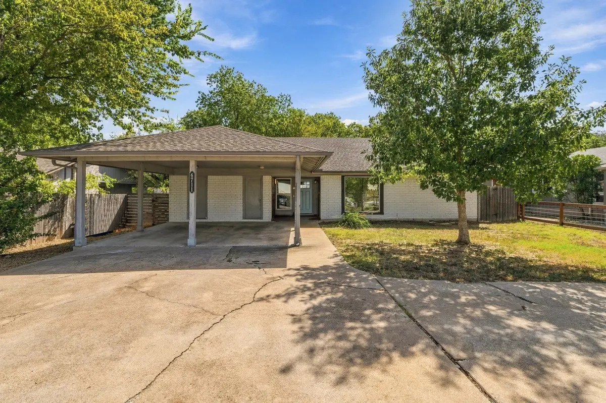 6711 West Gate BLVD #A, Austin, TX 78745