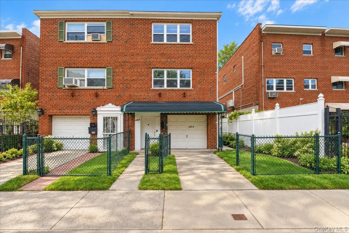 433 Howe AVE #A, Bronx, NY 10473