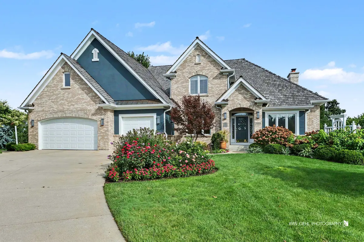22284 W Mashie CT, Mundelein, IL 60060