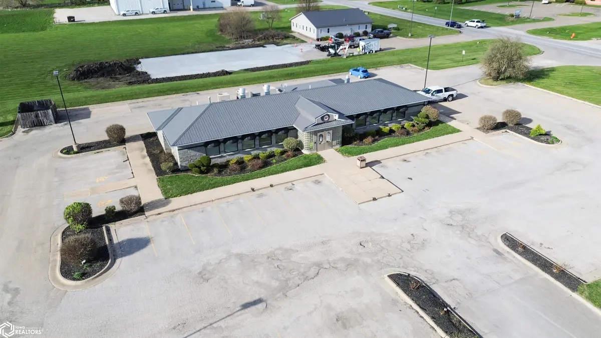 112 W Division ST #2, West Burlington, IA 52655