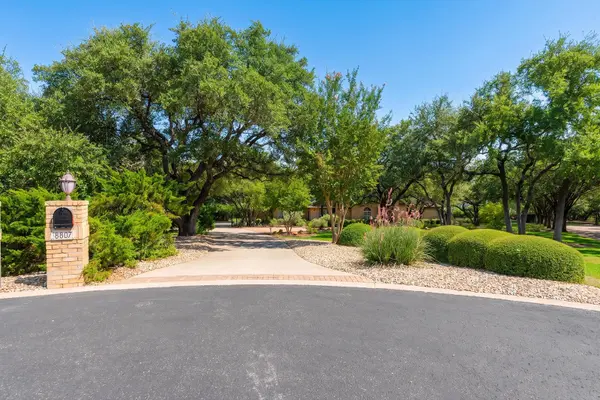 8807 Smoketree CV, Austin, TX 78735