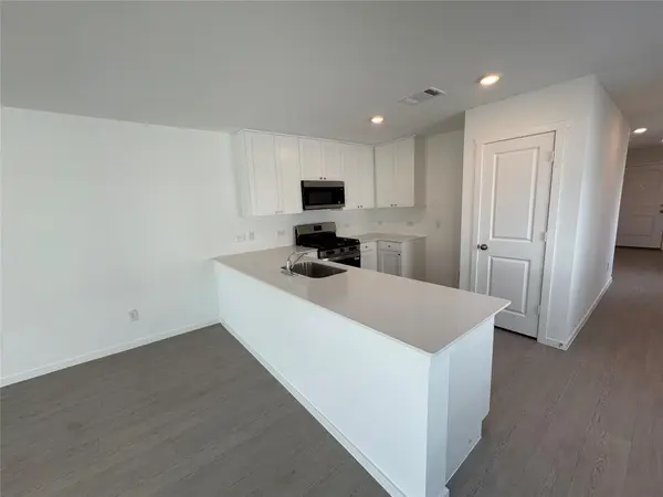 135 Jura PASS, Kyle, TX 78640