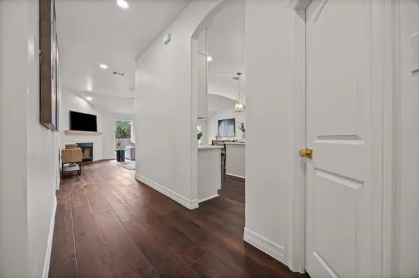 2909 Cavern Mist LN, Austin, TX 78739