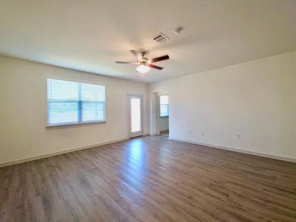 14301 McArthur DR, Manor, TX 78653