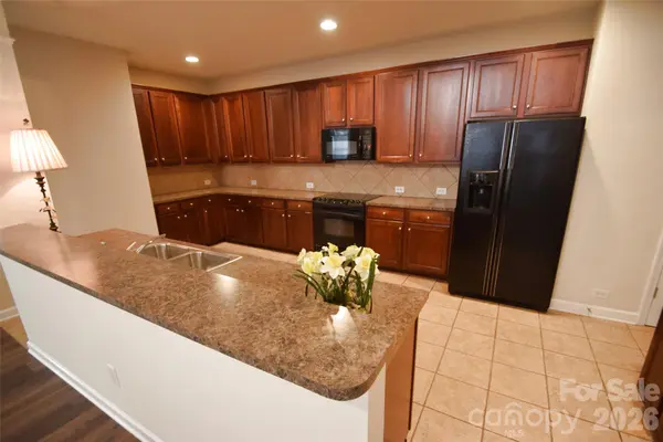 6631 Old Magnolia LN, Mint Hill, NC 28227
