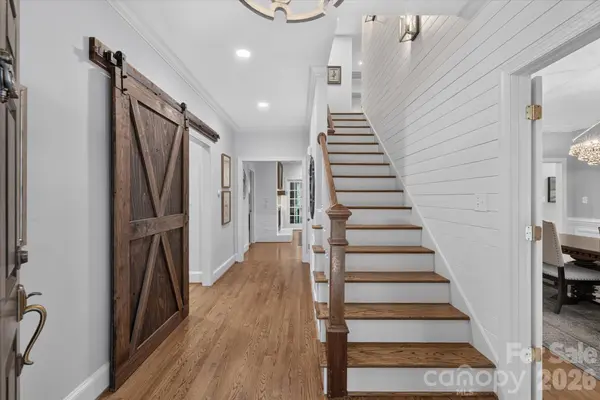 611 Pacer LN, Waxhaw, NC 28173