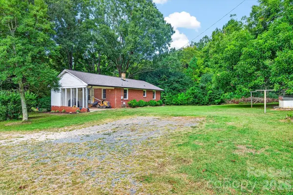 4247 Miami Church RD, Concord, NC 28025