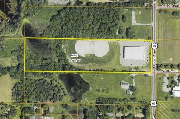 19300 Metcalf AVE, Stilwell, KS 66085