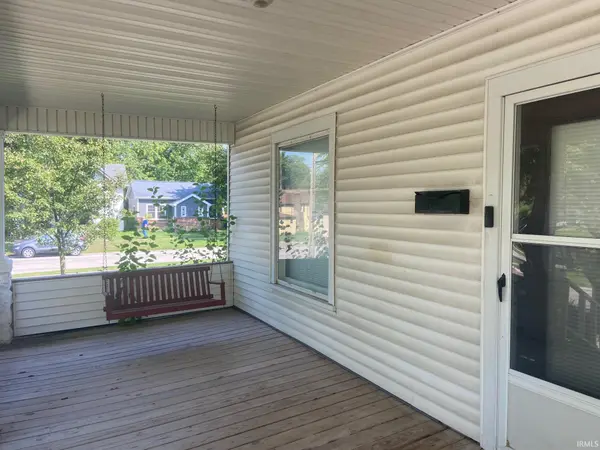 113 E 3rd ST, Auburn, IN 46706-1843