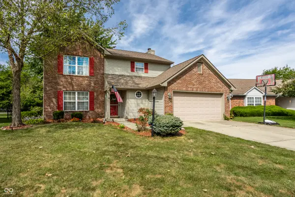 12854 Sovereign LN, Fishers, IN 46038