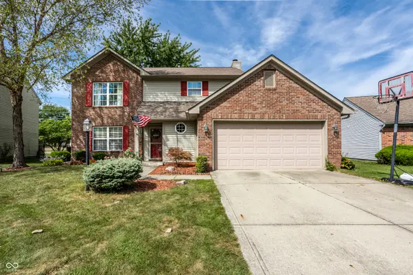 12854 Sovereign LN, Fishers, IN 46038
