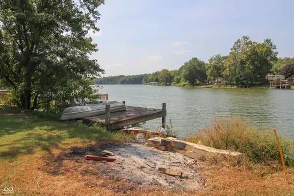 3358 Blynshire CIR, North Vernon, IN 47265