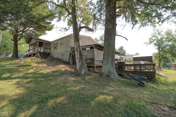 3358 Blynshire CIR, North Vernon, IN 47265