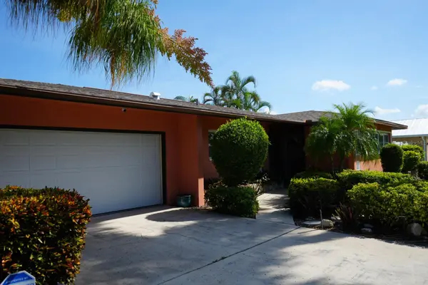 1829 CORNWALLIS Pkwy, Cape Coral, FL 33904