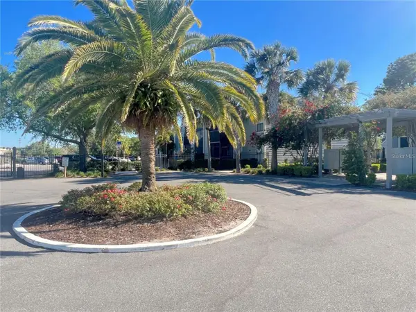 3732 IDLEBROOK CIR NW #100, Casselberry, FL 32707