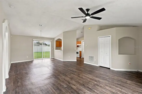 10 SQUIRREL PL, Palm Coast, FL 32164