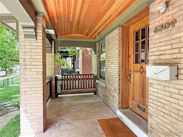 6309 Washington AVE, University City, MO 63130